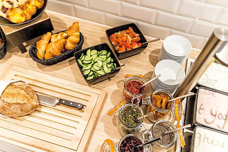 Holiday Inn - the niu, Dairy Haarlem By IHG