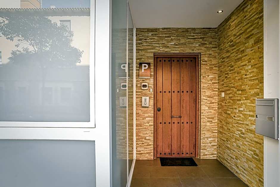 Laramond Barcelona Rooms