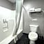 Super 8 by Wyndham Clinton/Jackson West