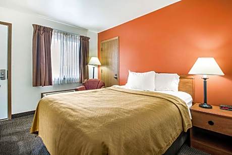 Queen Bed Non Smoking