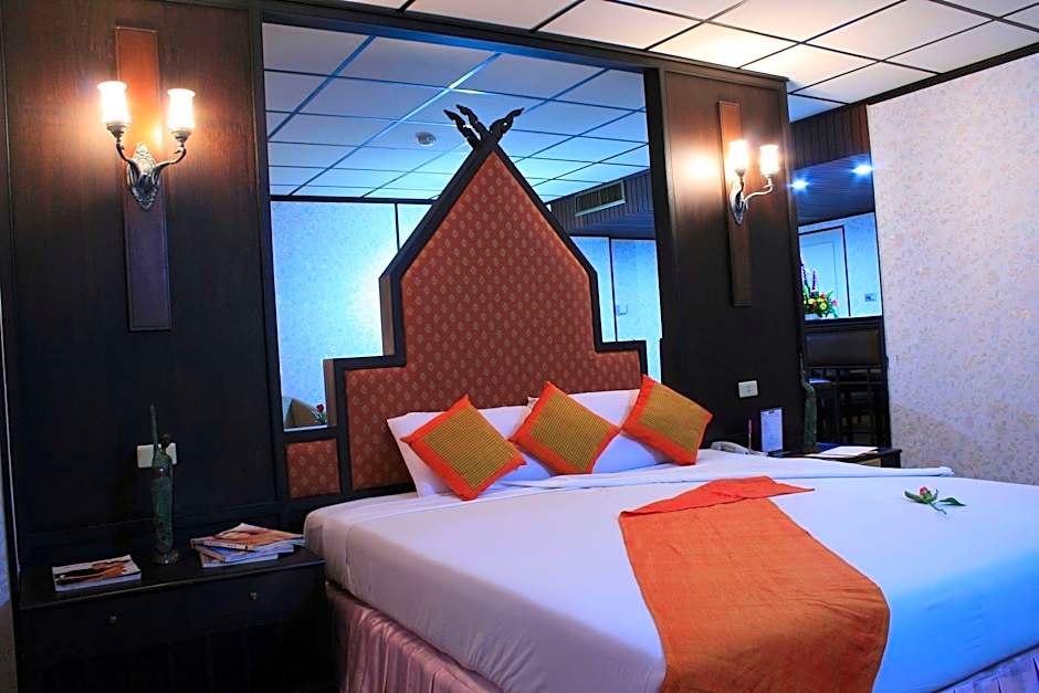 Seeharaj Hotel