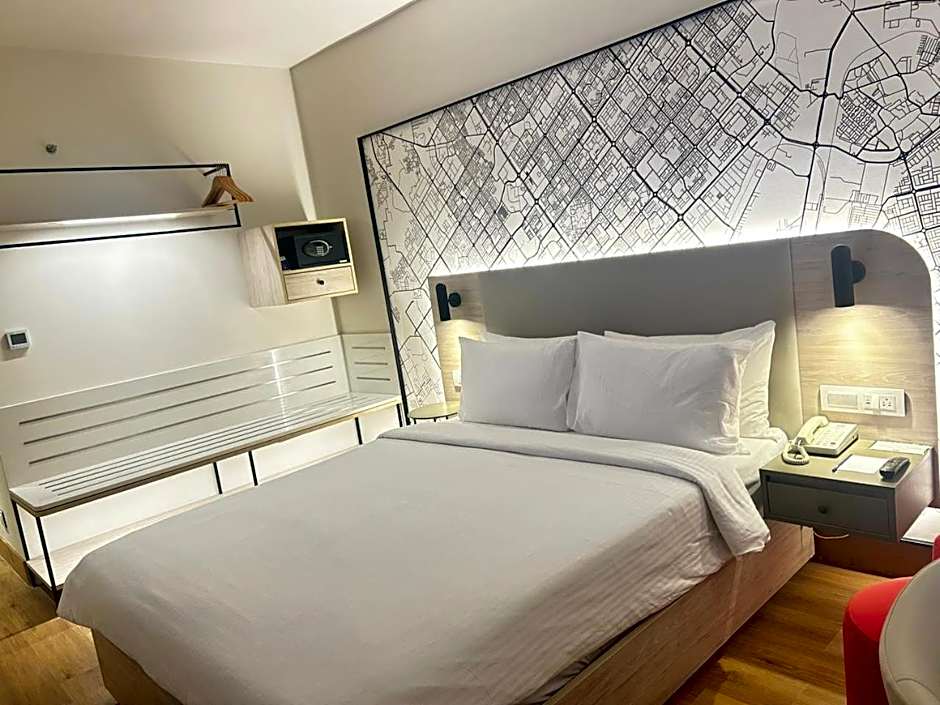 Hometel Chandigarh