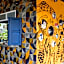 Art House at Chiangdao - Waterlily House