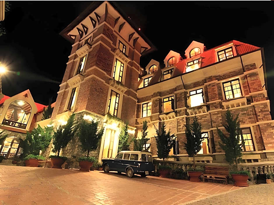 Saphir Dalat Hotel
