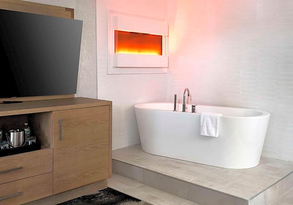 DoubleTree by Hilton Poughkeepsie