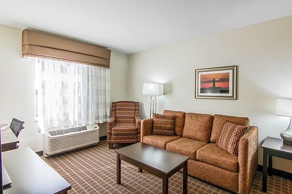 Sleep Inn & Suites