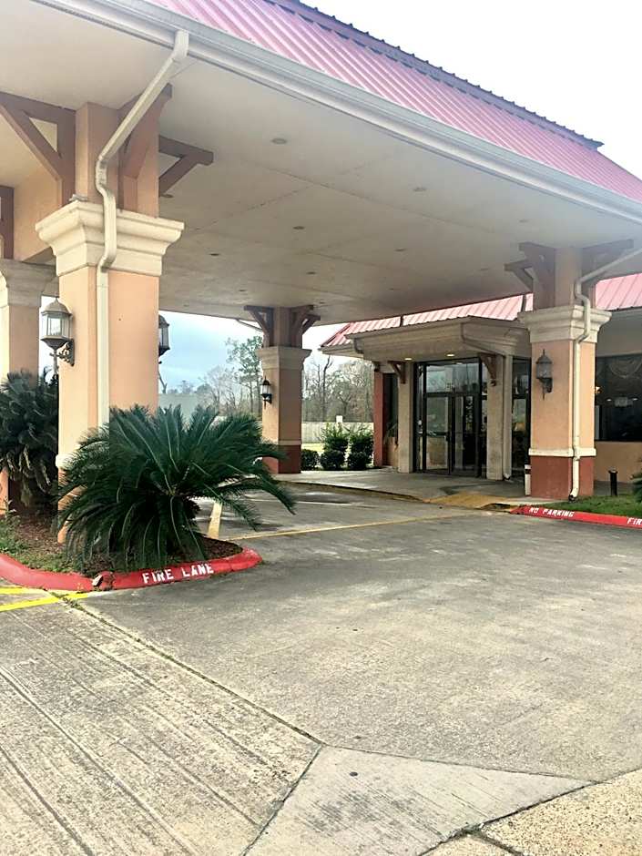 The Grand Hotel Spindletop