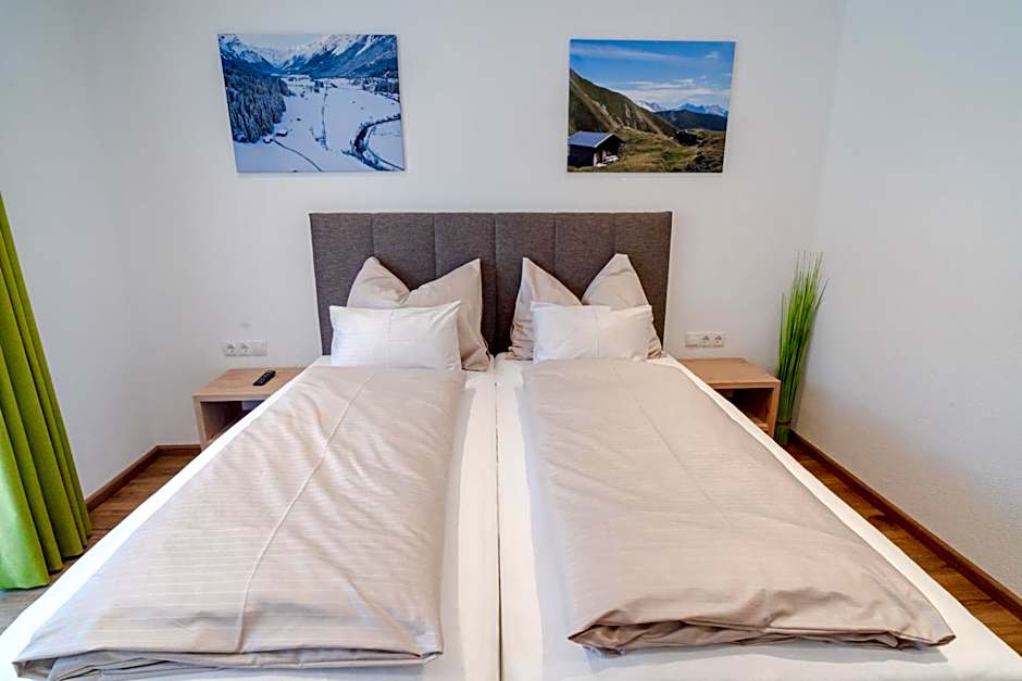 Alpen Gasthof Apartments Hohe Burg
