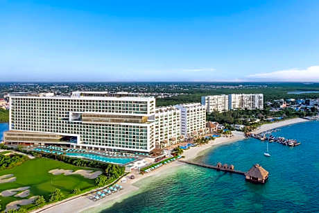 Dreams Vista Cancun Golf & Spa Resort- All Inclusive