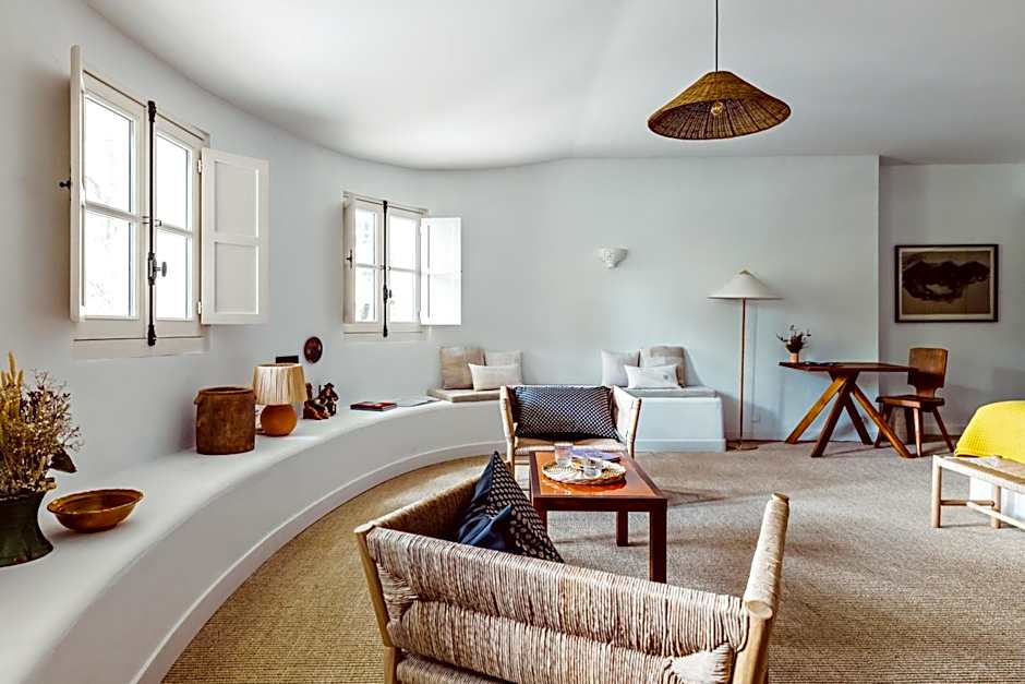 Le Moulin, Lourmarin, a Beaumier Hotel