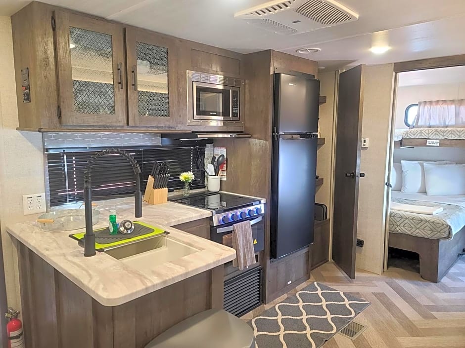 Grand Canyon RV Glamping