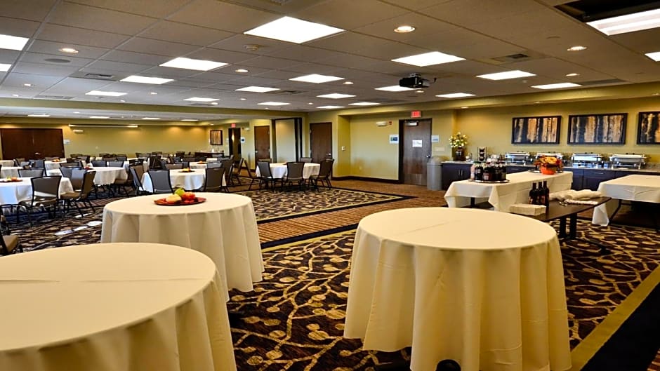 Holiday Inn Express Belgrade-Bozeman Area, an IHG Hotel