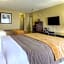Quality Inn & Suites Chattanooga-East Ridge