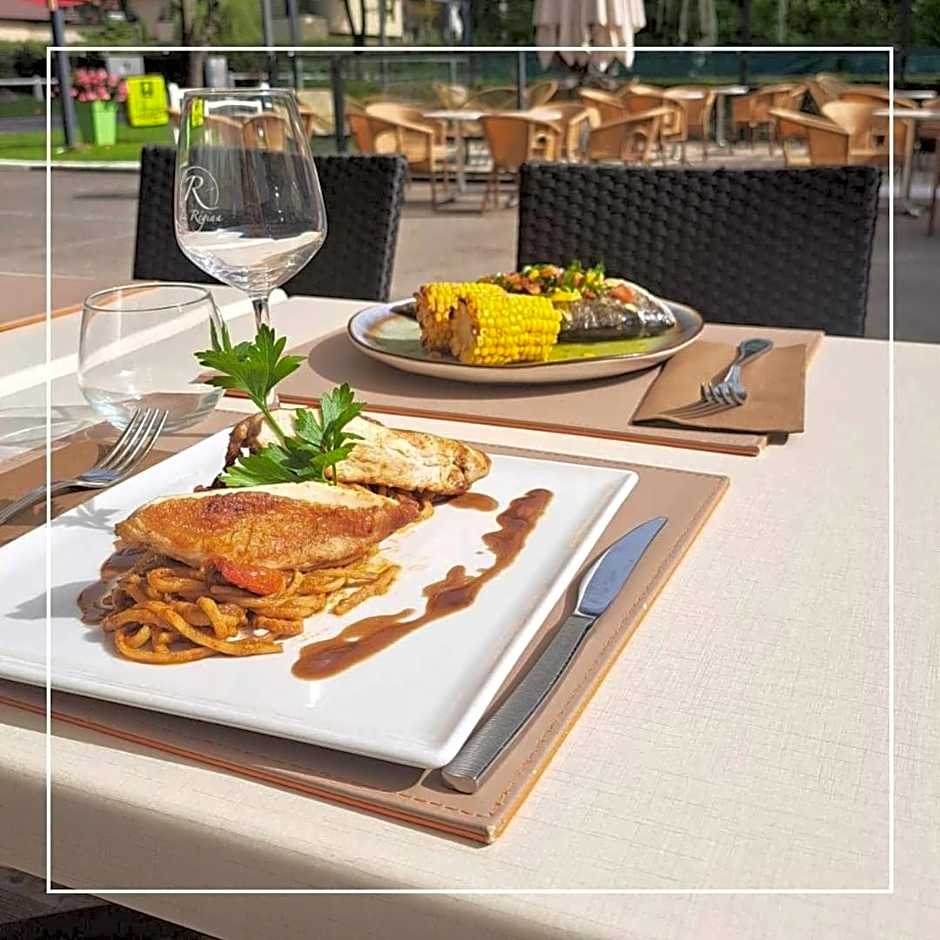 Le Regina Hotel restaurant