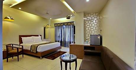 Deluxe King Room