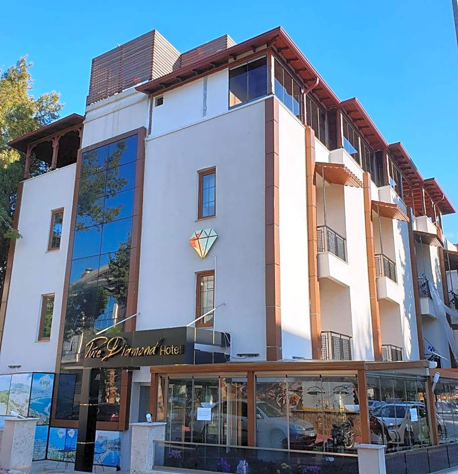Pure Diamond Hotel
