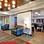 Hampton Inn & Suites Detroit/Troy