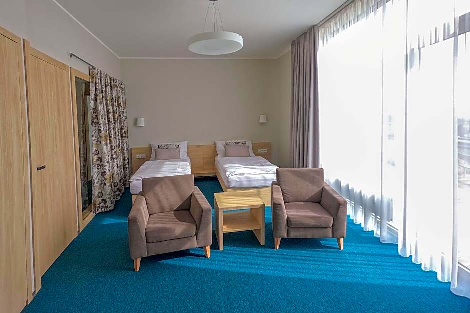 Hotel Vinice Hnanice