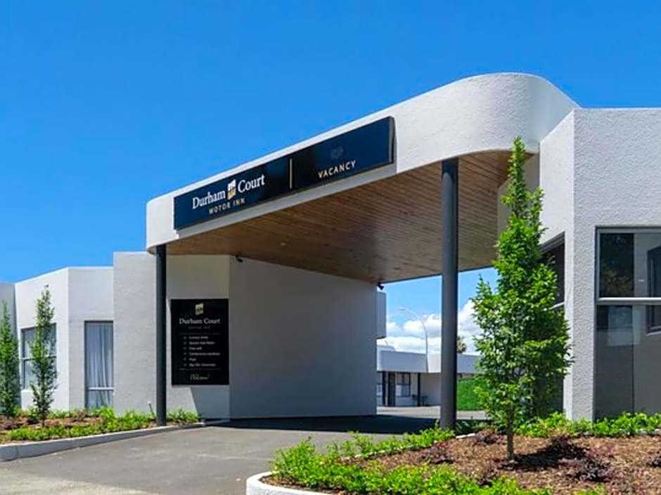 Durham Court Motor Inn