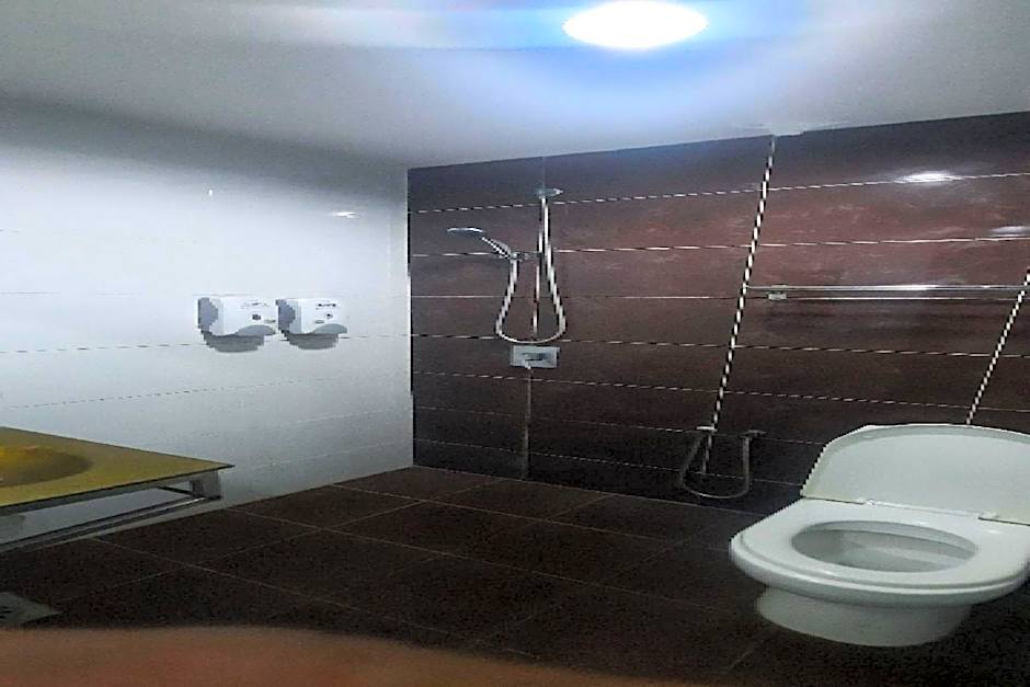 Rg Hotel Ayer Hitam