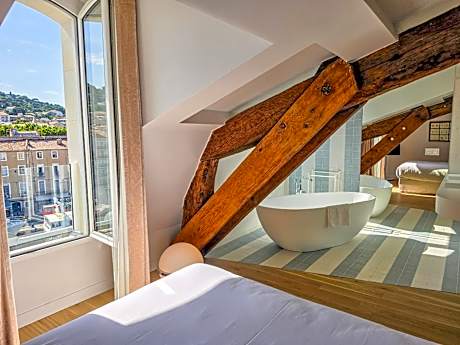 Junior Suite with Canal View