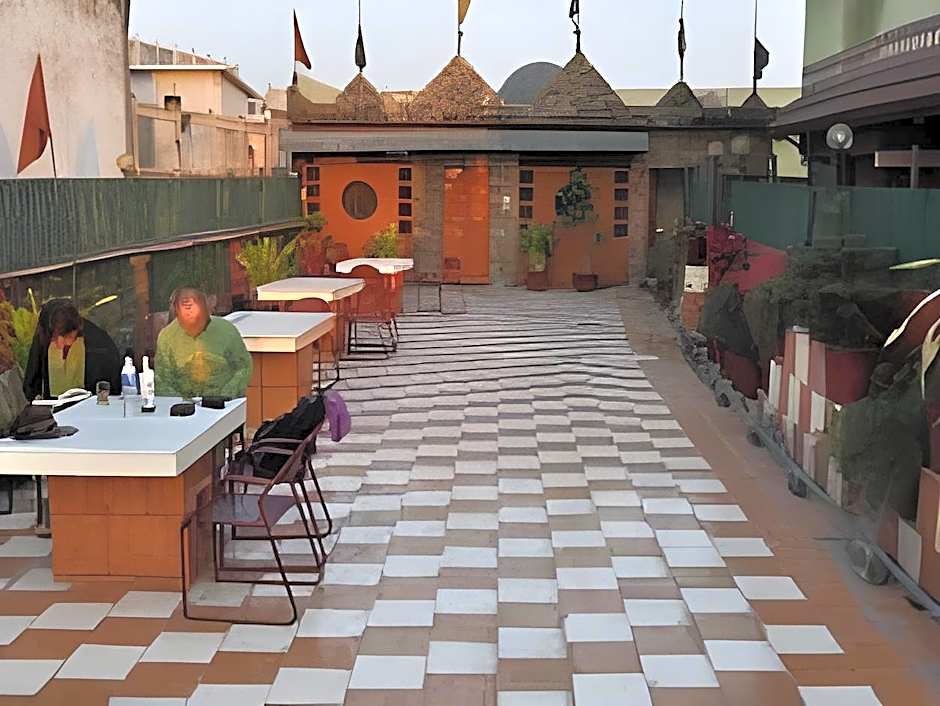 Hotel India International Dx.