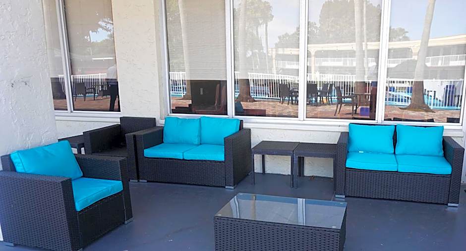ISLAND HOTEL of Space Coast