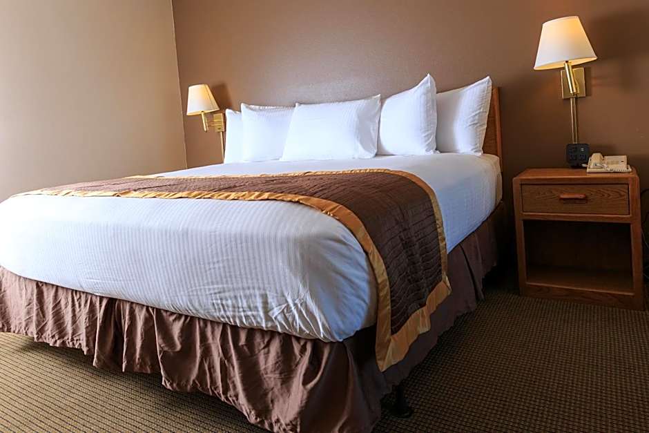 New Victorian Inn & Suites Lincoln