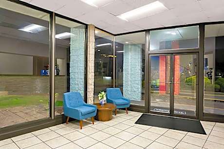 Travelodge by Wyndham Aberdeen