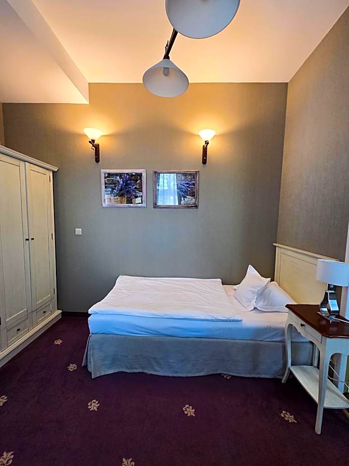Versant Hotel & Spa