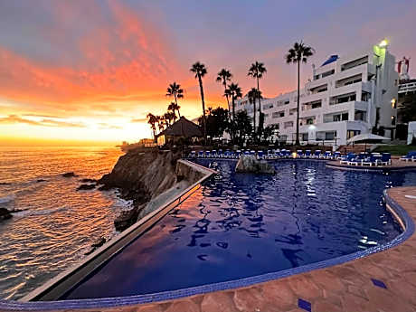 Las Rocas Resort & Spa