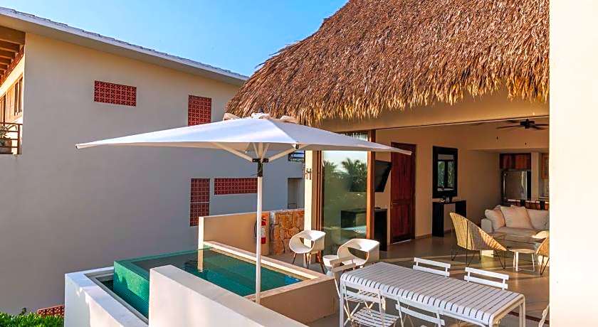 Marea Beachfront Villas