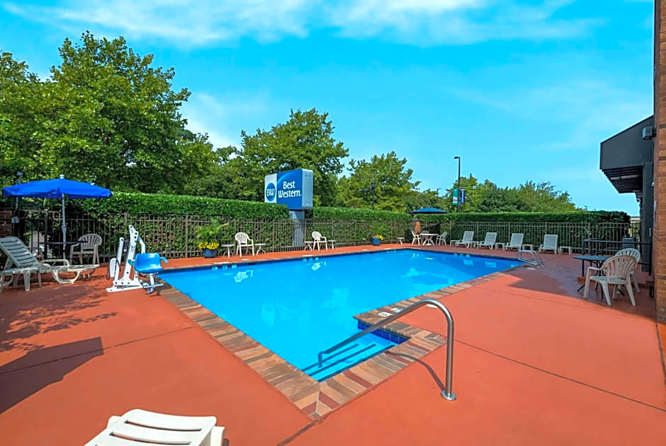 Best Western Hampton Coliseum Inn