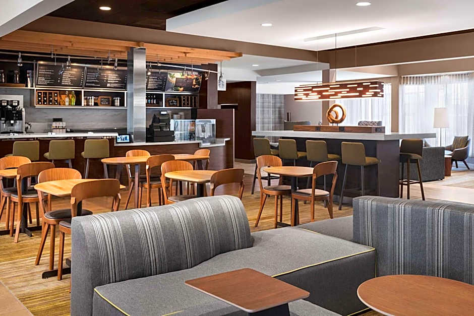 Sonesta Select Newport Middletown