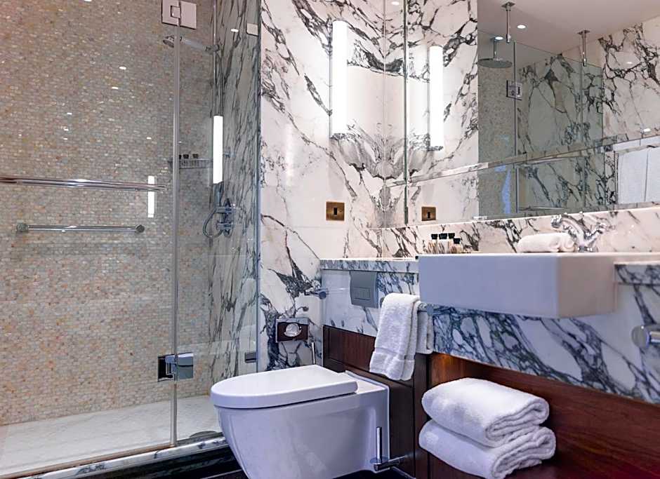 No.11 Cadogan Gardens