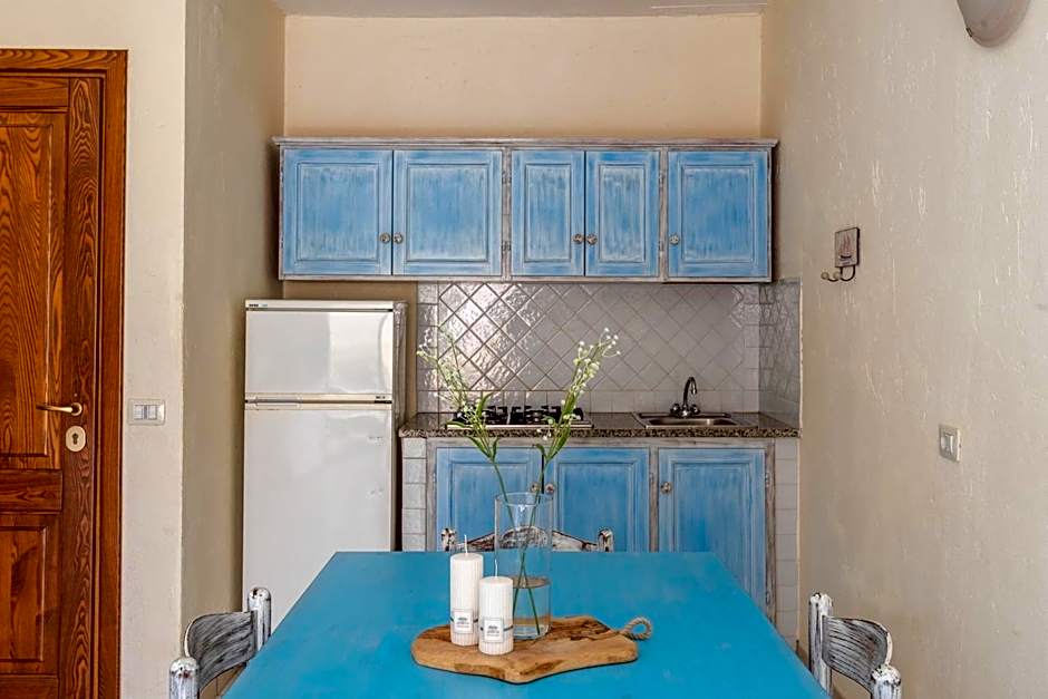 Residence a Golfo di Marinella a 450 mt dal mare