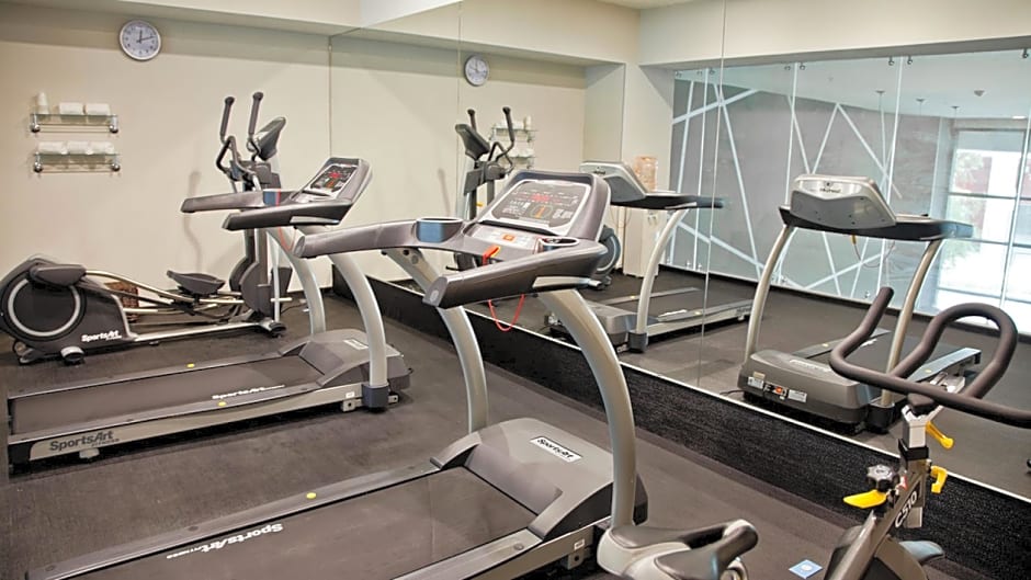 City Express Plus by Marriott Monterrey Nuevo Sur