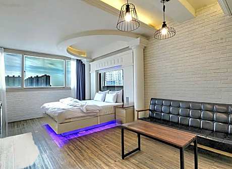 Hwamyeong Sky Hotel