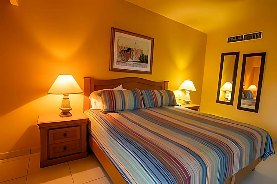Grand Marina Villas