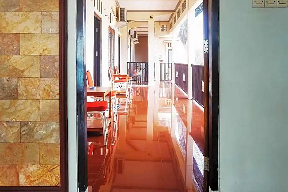 RedDoorz near Kampung Inggris Pare
