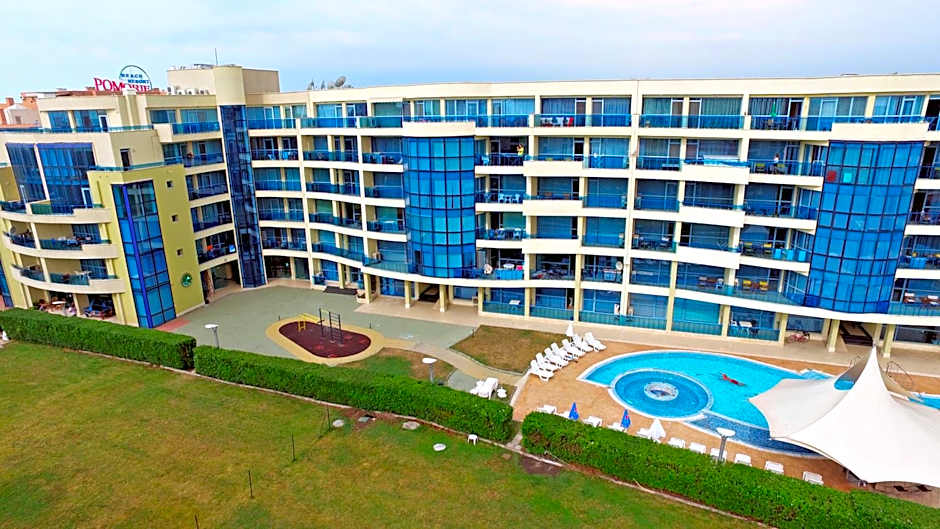 Aparthotel Marina Holiday Club - All Inclusive & Free Parking