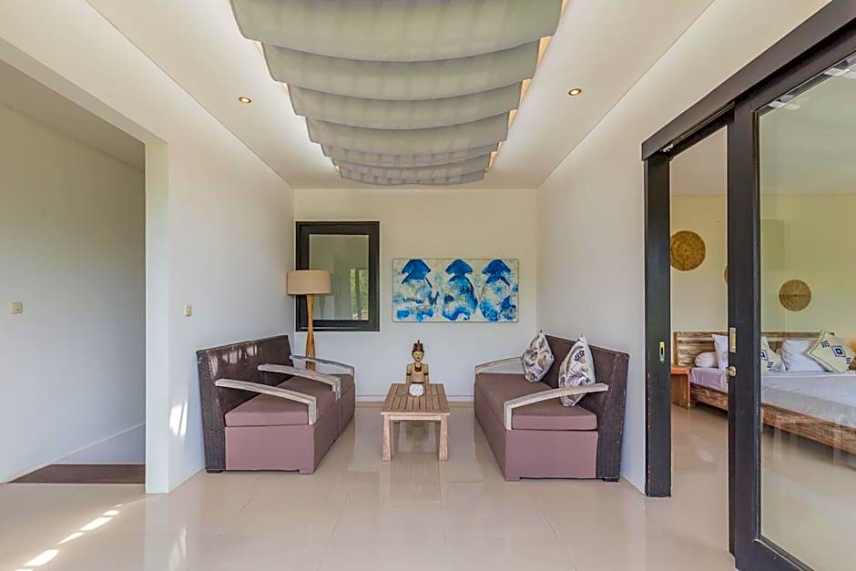 Beautiful Huge 4 bedrooms Villa in Canggu