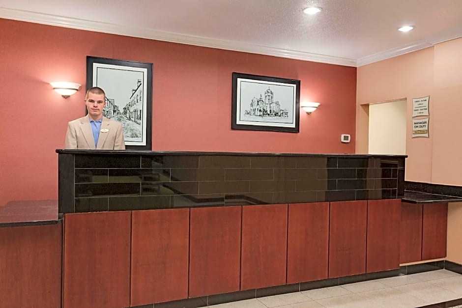 La Quinta Inn & Suites by Wyndham St. Augustine