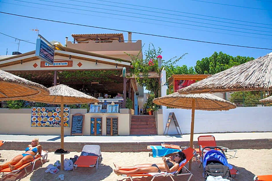 Thania Seaside Smotel - Adults Only