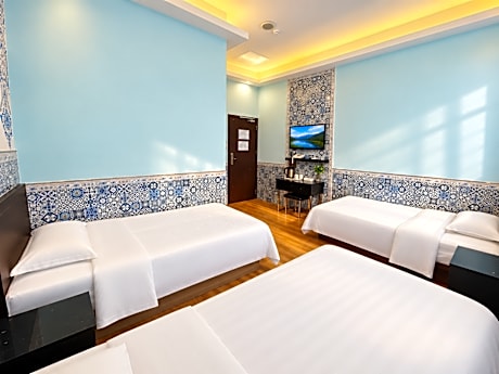 Triple Room - 3 Single Beds