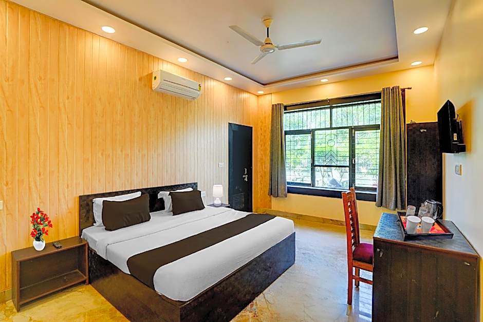 Collection O New Lucknow University Campus Formerly Tulsi Hotels And Lawn
