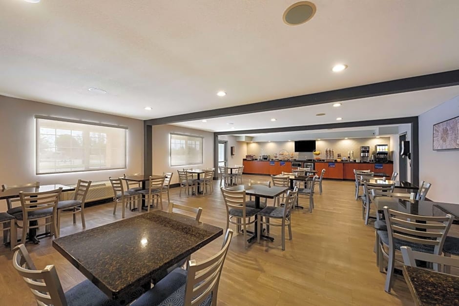 Best Western Inn & Suites Lemoore