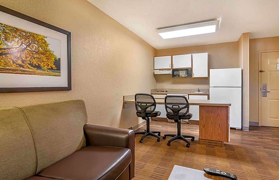 Extended Stay America Suites - Louisville - Alliant Avenue