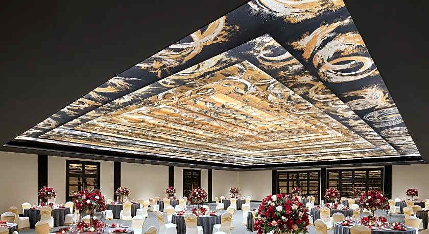 Cinnamon Bentota Beach