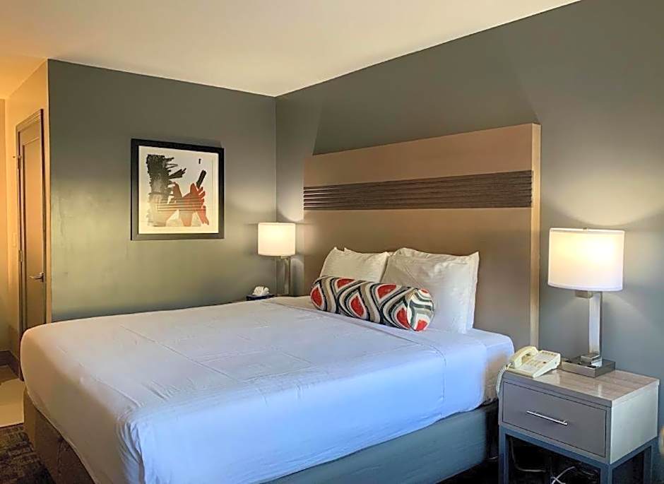 Pacific Motor Inn